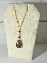Load image into Gallery viewer, Tiger’s Eye &amp; Black Crystal Necklace
