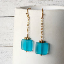 Load image into Gallery viewer, Blue Faux Seaglass Earrings
