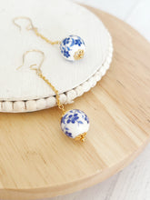 Load image into Gallery viewer, Mutual Curiosity Is Hot Earrings
