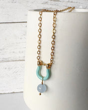 Load image into Gallery viewer, Horseshoe Morganite Necklace - Blue
